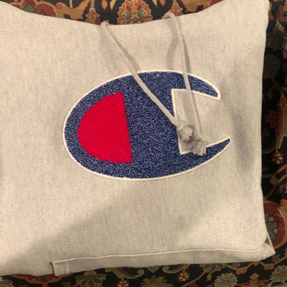 Men’s champion medium hoodie